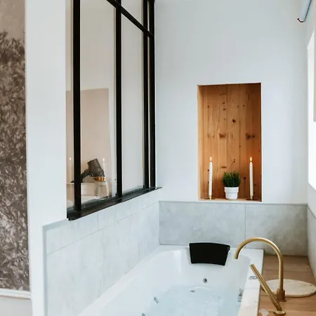 Gretry 02 - Avec Baignoire Balneo Liège