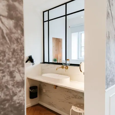 Lägenhet Avec Bain Balneo En Centre-ville Liège